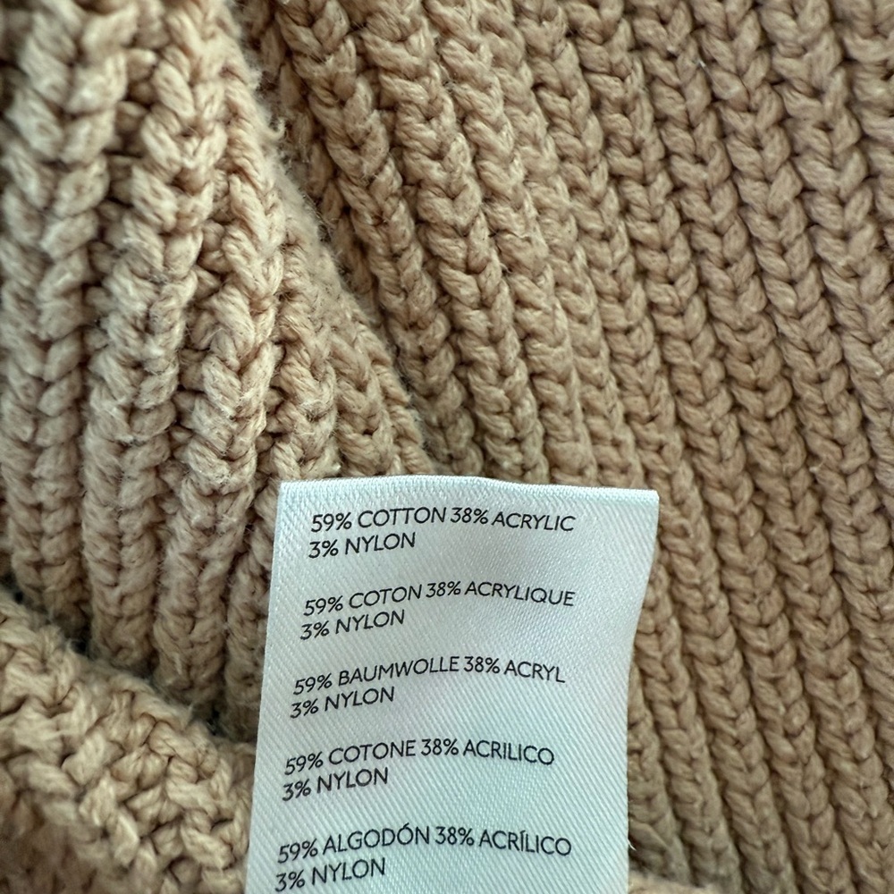 Urban Outfitters Victoria Cream V-Neck Sweater - Picture 9 of 9